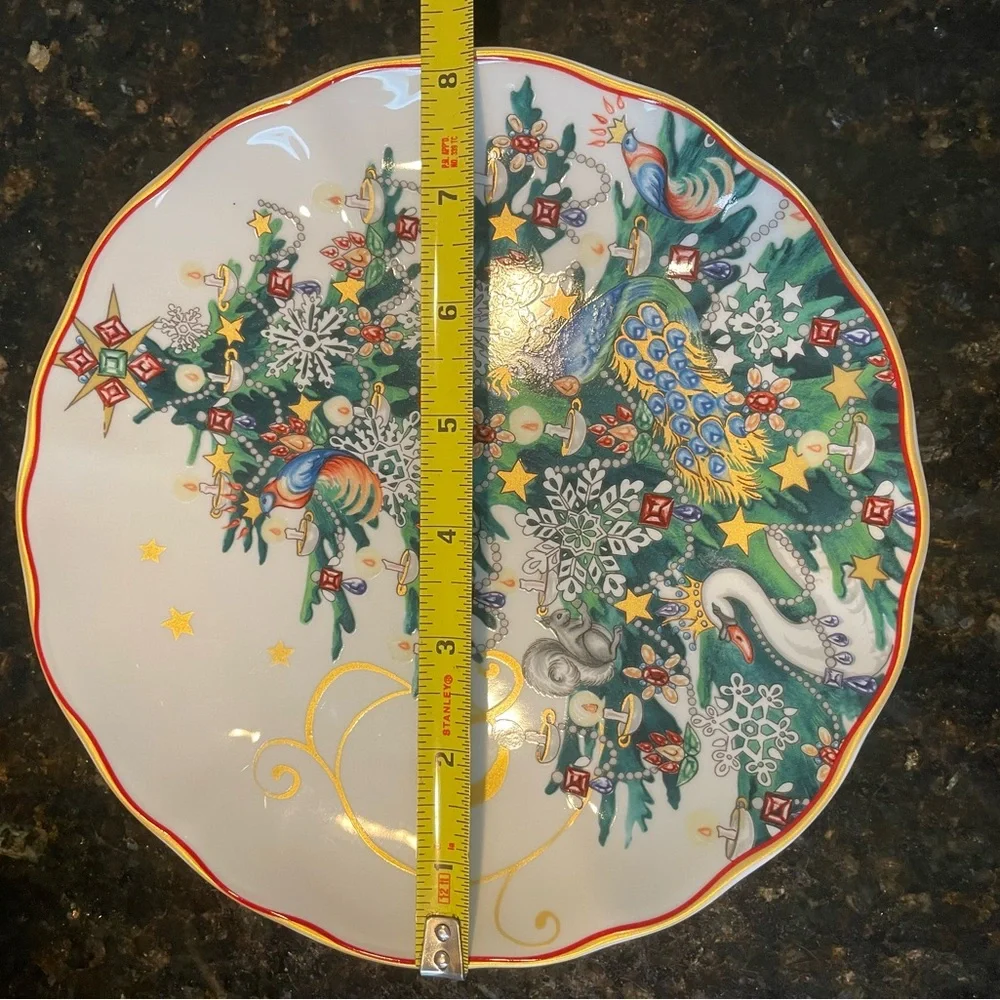 Set of 4 - Williams Sonoma Christmas Tree Plate